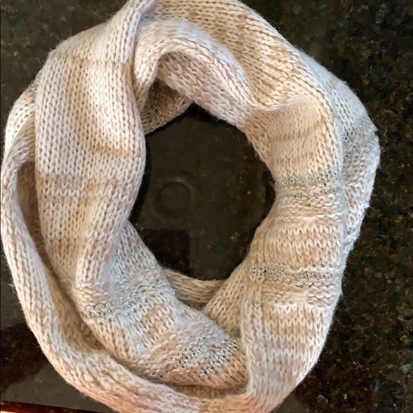 Simply Vera Vera Wang Infinity Scarf - Picture 2 of 7